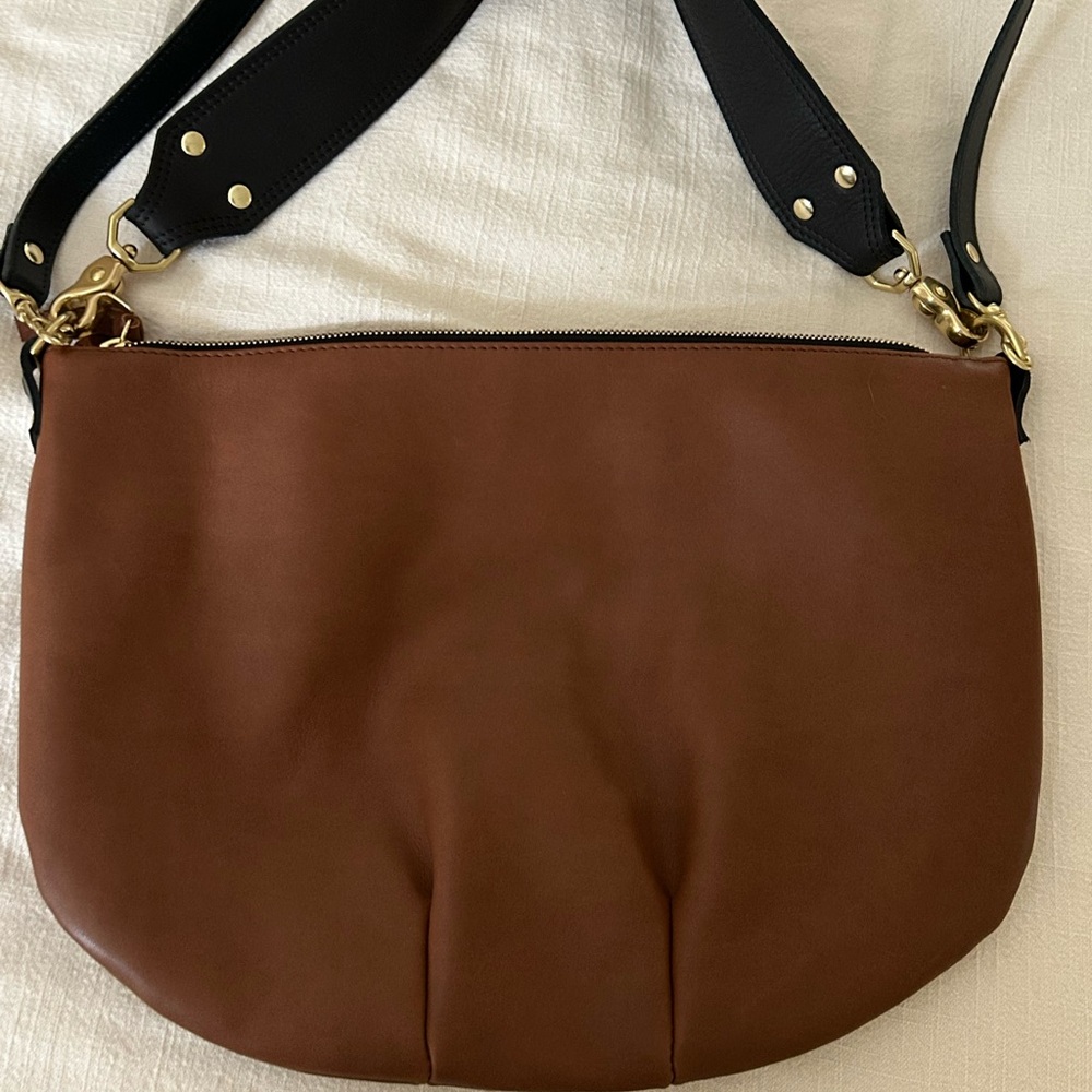 Clare V Moyen Messenger Bag - Picture 3 of 8